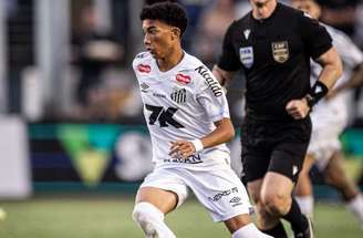 Torcida do Santos faz coro para ver Robinho Jr. como titular –