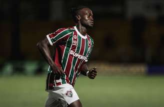 Santi Moreno em apresentação no Fluminense –