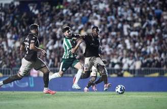 Juventude segue vivo contra o rebaixamento –