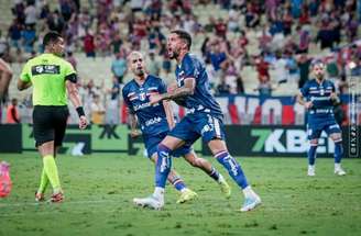 Mateus Lotif/FEC - Legenda: Grêmio e Fortaleza se enfrentaram neste domingo (9), no Castelão