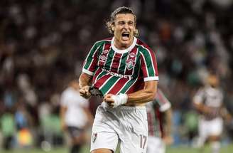 Keno tende a ocupar a vaga de Canobbio –