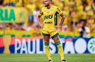 Reinaldo espera ter uma chance na Seleção –