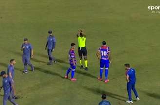 Caso ocorreu aos 26 minutos do primeiro tempo –