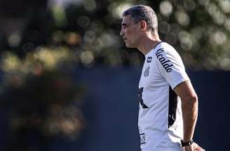 Neymar e Barreal estão entre os pendurados do Santos nesta reta final de Brasileiro –