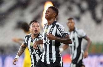 Kadir lembrou de Igor Jesus e se emocionou após marcar pelo Botafogo –