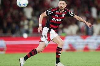 Jorginho entrou no segundo tempo contra o Galo –
