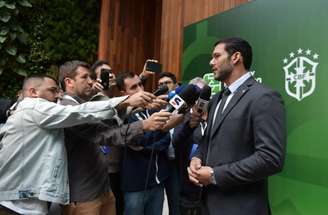 - Staff Images/CBF - Legenda: Xaud atendeu à imprensa durante o Summit Academy CBF, em São Paulo (SP)