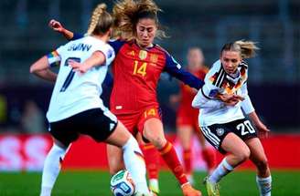 Mesmo com bolas na trave para ambos os lados, as seleções não saíram do zero na Alemanha –