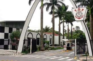 Osmar Stabile tenta dar um alívio as contas do clube –