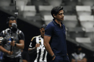 Piquerez foi expulso no duelo contra o Atlético-MG –