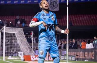 Neymar fez três gols e desabafou sobre os críticos –