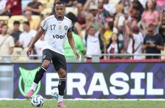 Marlon Freitas é um dos líderes do Botafogo –