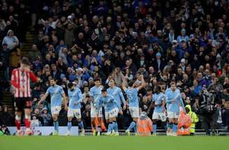 Rúben Dias abriu o marcador em um belo chute de fora da área –