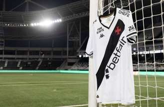 - Matheus Lima/Vasco - Legenda: Vasco vai trocar a Kappa pela Nike para a próxima temporada
