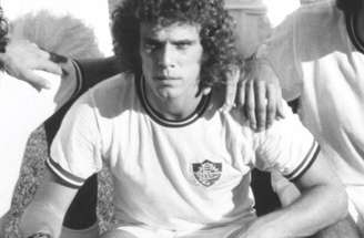 - Reprodução - Legenda: Manfrini fez parte da histórica Máquina Tricolor, timaço do Fluminense nos anos 1970