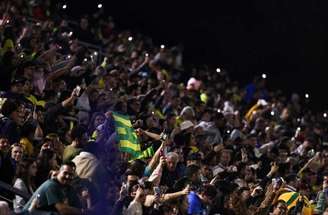 Brasileiros aplicam 101,5 mil pedidos em terceira fase da venda de ingressos para a Copa –