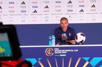 Técnico do PSG, Luis Enrique dá coletiva na véspera da final do Intercontinental –