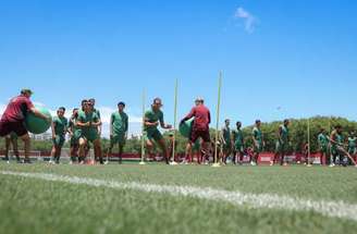 Zubeldía quer reforços para a defesa e ataque –