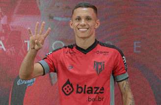 Yuri chega ao Palmeiras por empréstimo com opção de compra –