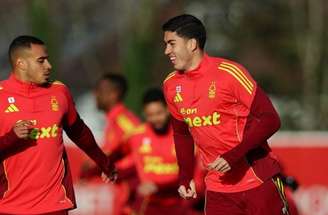 Jair tem pouca minutagem na Premier League –