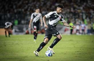 Paulinho recebeu poucas chances com Fernando Diniz –