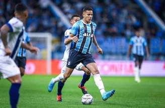 Defensor se mostrou útil ao Grêmio em 2025 também ao atuar como lateral-direito, especialmente sob o comando de Mano Menezes –