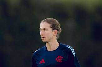 Salário é entrave de acerto entre Filipe Luís e Flamengo –