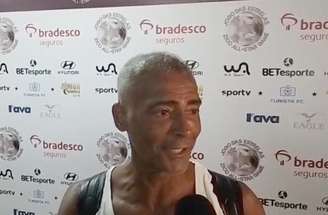 Rayan recebeu a benção de duas lendas do futebol mundial neste sábado –