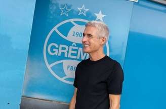 Grêmio se prepara para a nova temporada, sob a batuta de Luís Castro –