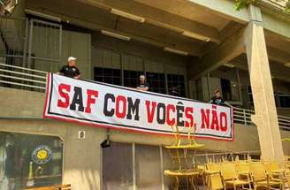 São Paulo tenta driblar crise política para reforçar elenco –