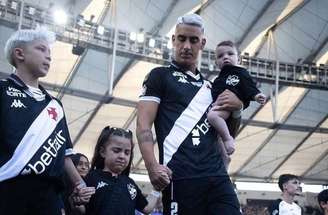Puma Rodríguez é reserva do Vasco, mas atua com frequência por ser versátil –