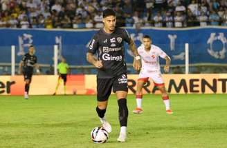 Luan Freitas comemorando gol pelo Fluminense –