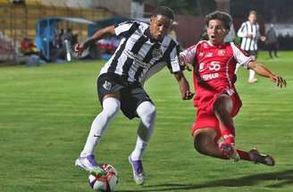 Galinho desencantou no segundo tempo –