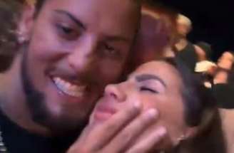 Novo casal seguiu curtindo as férias em Fernando de Noronha –