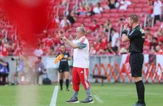 Internacional e Novo Hamburgo mediram forças neste domingo (11/1), no Beira-Rio –