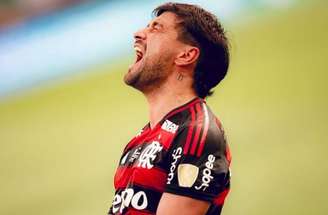 de Arrascaeta comemora tetracampeonato da Libertadores pelo Flamengo –