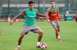 Arana em seu primeiro dia no Fluminense –