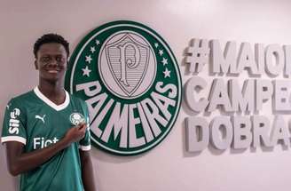 Igor Julio pertence ao Brighton, mas tem atuado por empréstimo no West Ham e entrou na mira do Palmeiras –