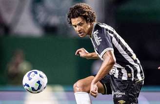 “Um dos três jogadores mais talentosos da minha geração”, disse Willian Arão sobre Neymar –