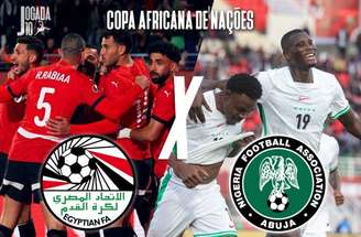 O egípcio Salah (de vermelho) disputa a bola com Pape Gueye, de Senegal.