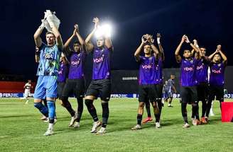 Botafogo demorou para se soltar durante o prélio –