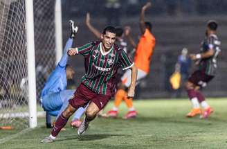 Everaldo volta a marcar pelo Fluminense –