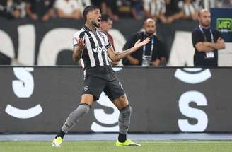 Barboza vai ficar no Botafogo –