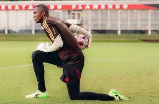 Filipe Luís treina o time que pro Fla-Flu –