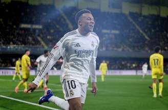 Valverde foi mais uma vez titular na lateral direita do Real Madrid –