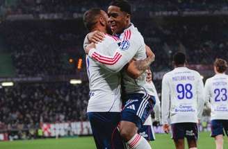 Endrick marcou um hat-trick, contra o Metz, pelo Campeonato Francês –