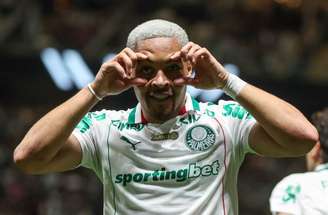 Vitor Roque marcou seu primeiro gol na temporada –