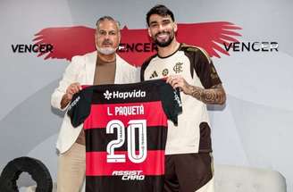 Lucas Paquetá com diretor de futebol do Flamengo, José Boto –