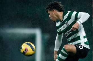 Rui Borges vê o Sporting vencer mais uma partida em cima da hora. 