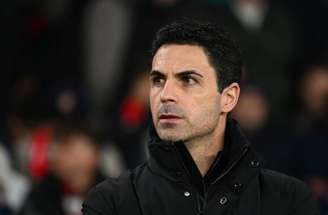 Sandro Tonali em ação com a camisa do Newcastle contra o PSG na Champions –